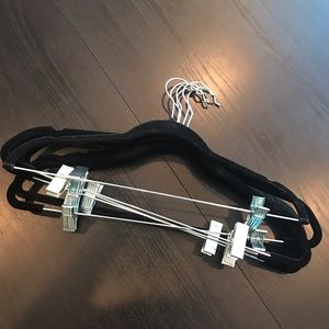 Pants/skirt hangers- set of 6